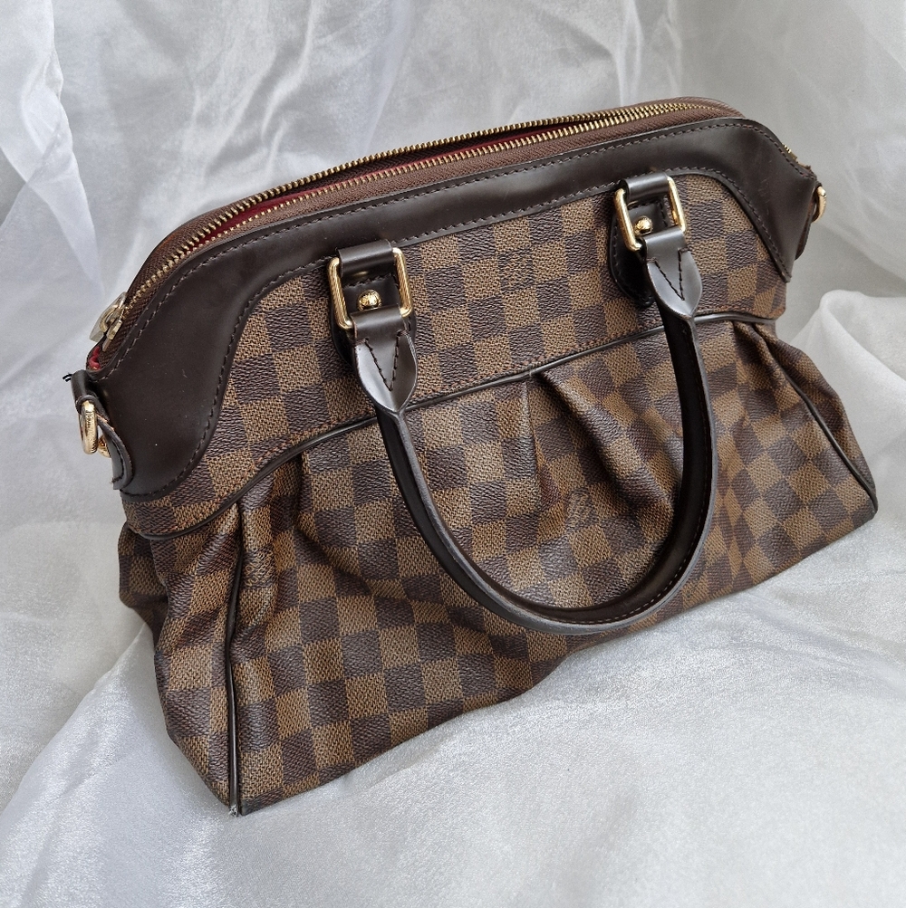 Louis Vuitton Damier Ebene Handbag